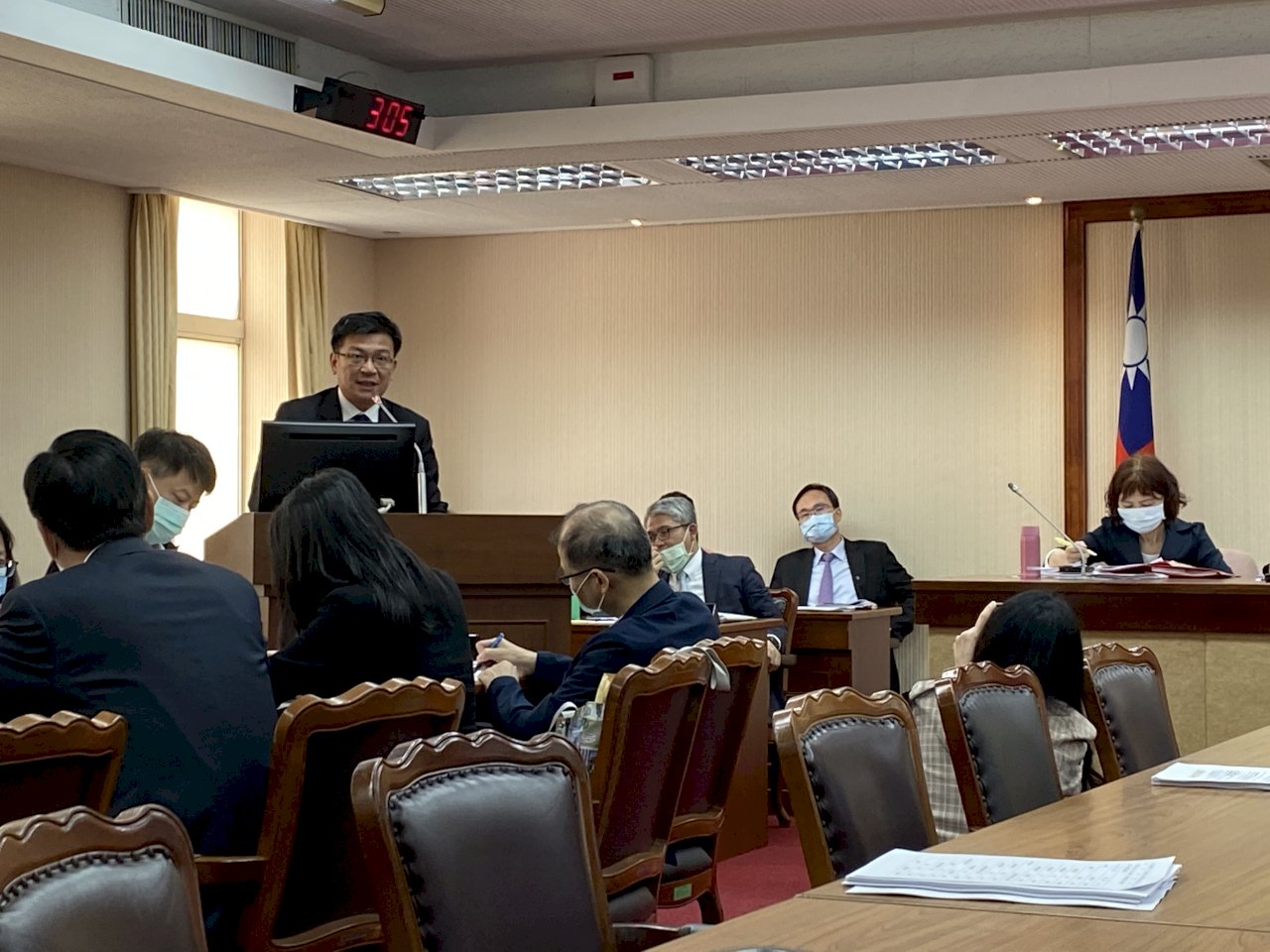 立院舉行藻礁保護公聽會 學者籲雙方提出科學證據