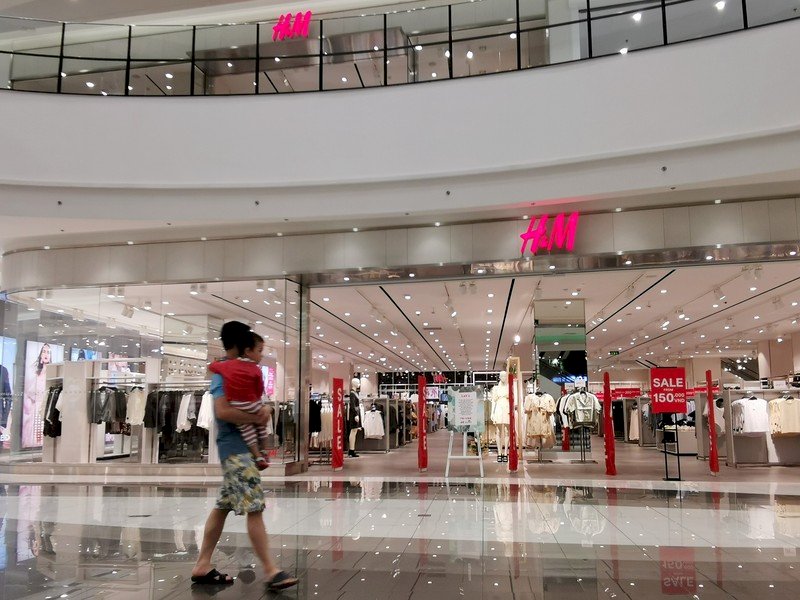 H&M配合中國改地圖遭抵制 越南喊話促企業守法