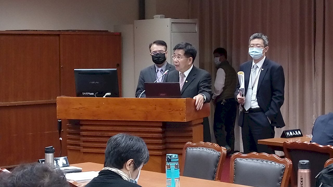 資通訊數位人才有缺口 教部規劃3途徑培育8.3萬人