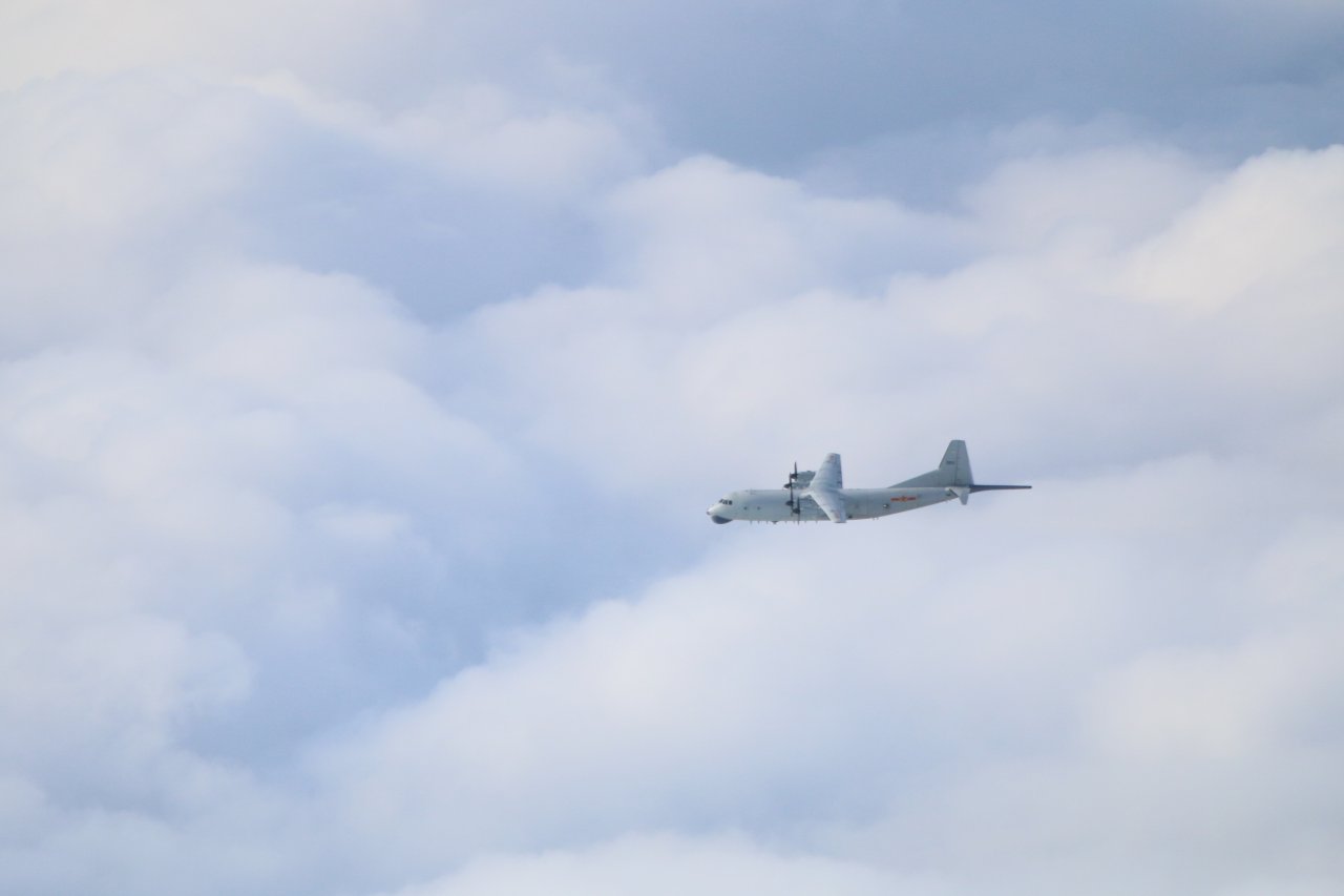 共軍2架運8擾台 空中巡邏兵力應對