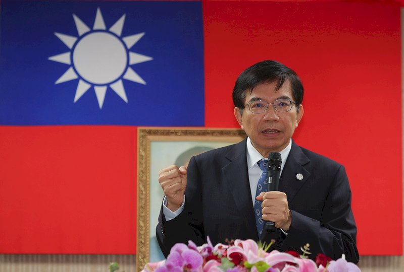 台鐵局長交接 王國材:安全及財務改革齊頭並進