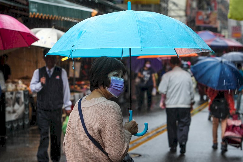 7縣市大雨特報 鄭明典：顯著春雨  未達解旱程度