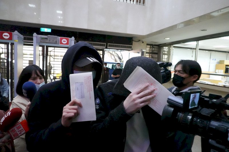 黑衣人闖中崙派出所等警紀案 監委申請自動調查