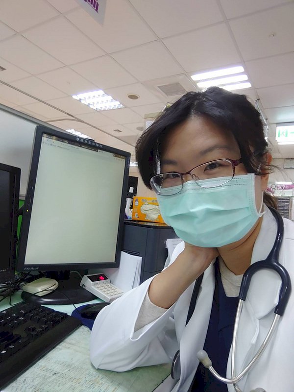 及時揪出社區群聚 宜蘭醫師郭恩悅:功勞屬團隊