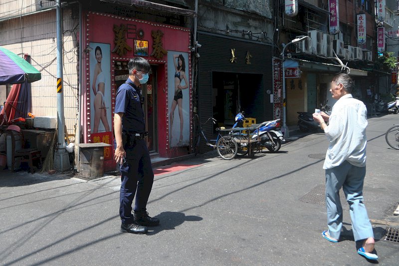 萬華茶室大清查  警追查27名外籍失聯者