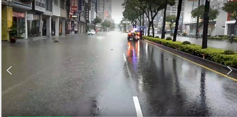 台中以南豪大雨 高雄積淹水 北北基等7縣市慎防高溫