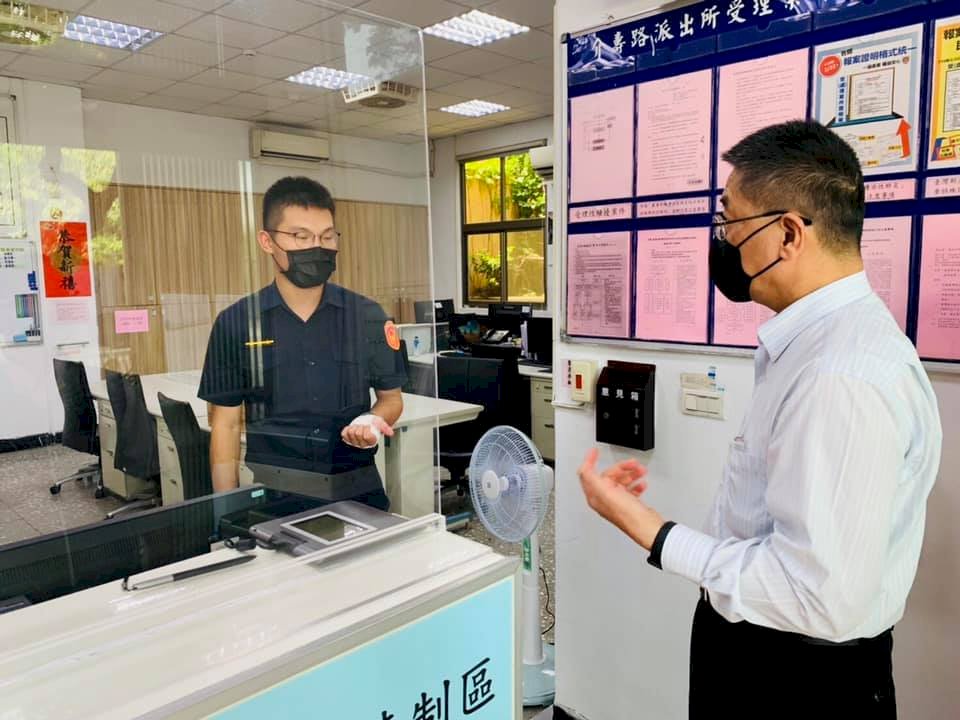 民眾府前撞傷員警 徐國勇：支持移送法辦
