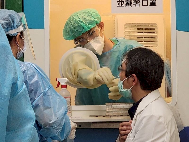 全院採檢增2人確診 雙和醫院:恢復常規服務
