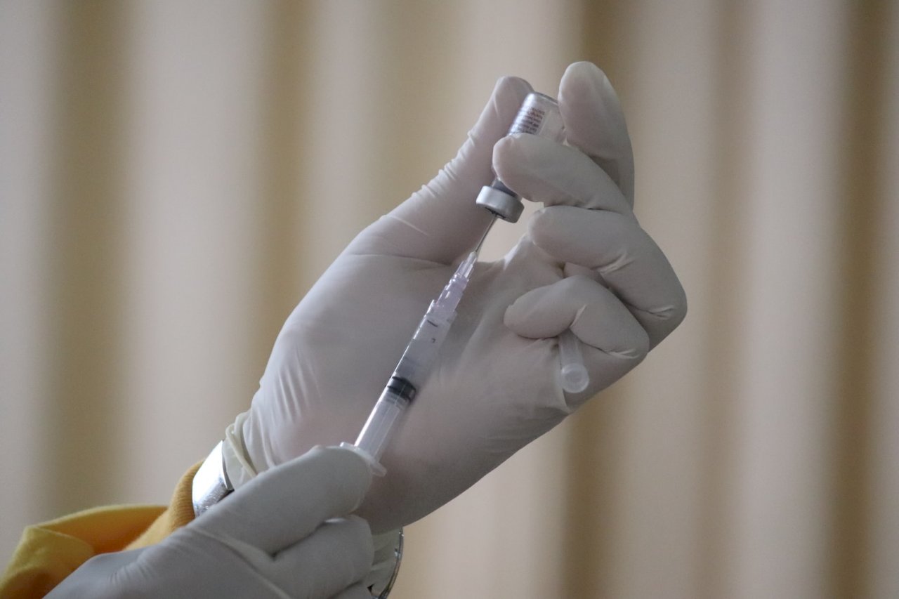 越南18名嬰兒誤打BNT疫苗 疏失人員停職