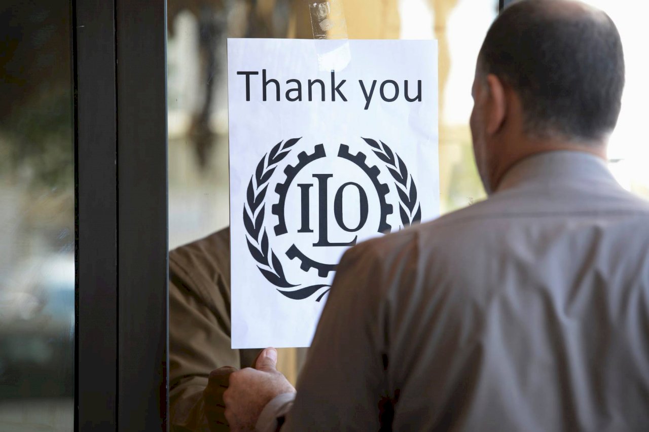 ILO:疫情大流行影響就業市場 女性受衝擊最大