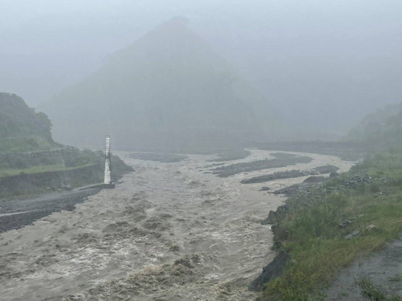 屏東累積雨量477.5毫米冠全台 瑪家鄉撤離320人