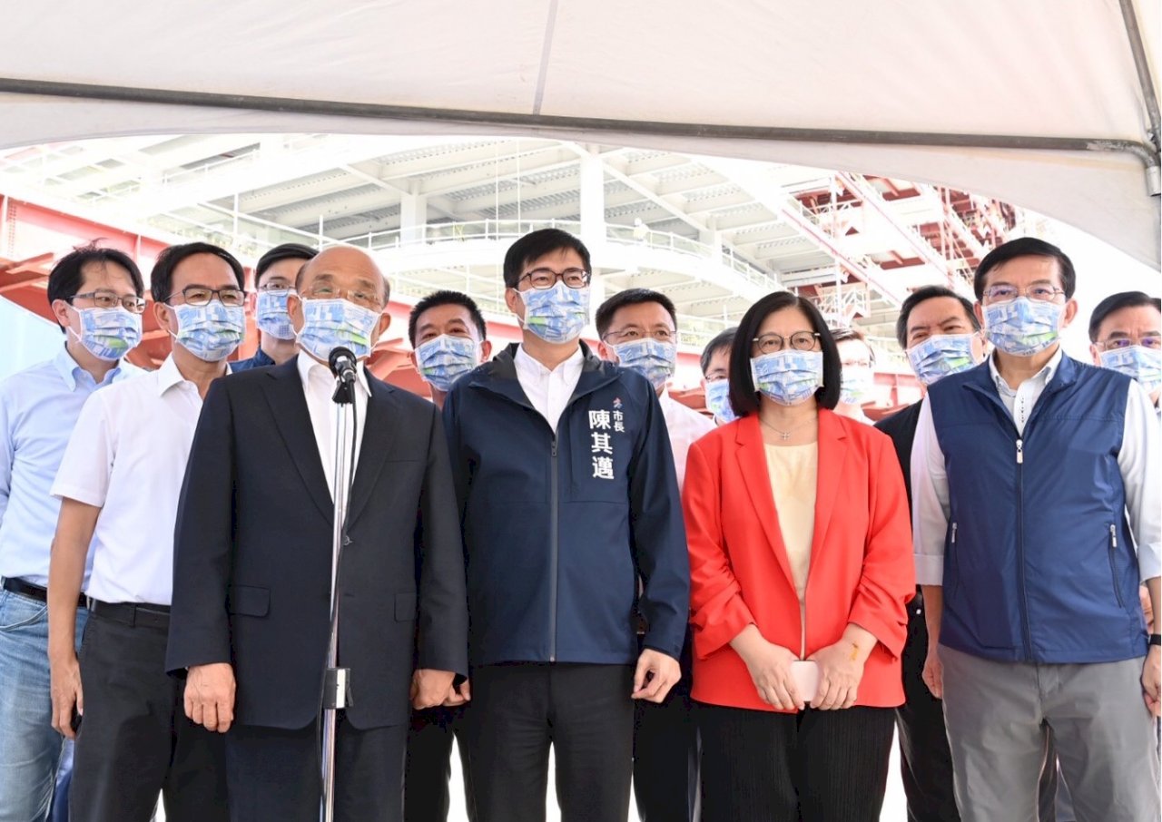 蘇揆：五倍券會長高長胖 是最好的限期使用現金