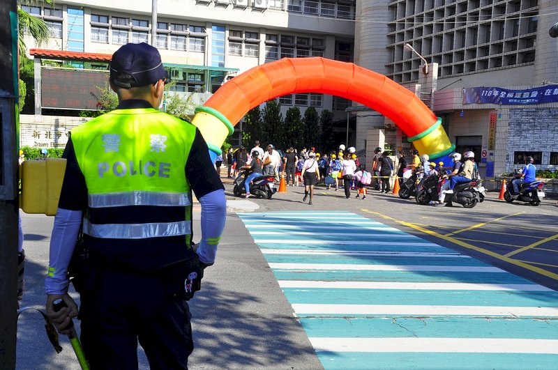 中小學開學將公布防疫停課新制 莊人祥：採彈性原則