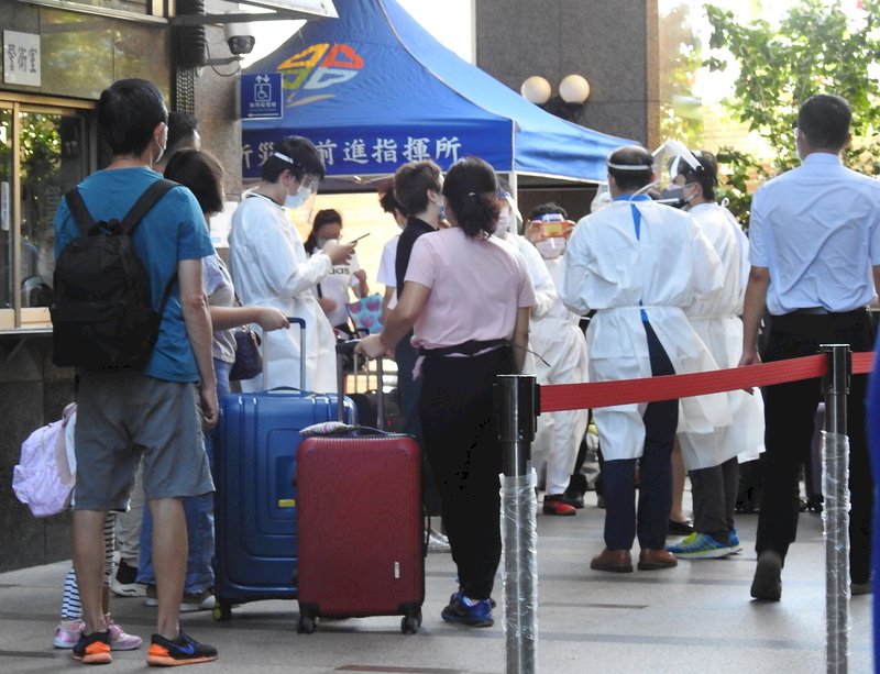 新北再添3例 侯友宜:社區大樓785住戶篩檢全陰性