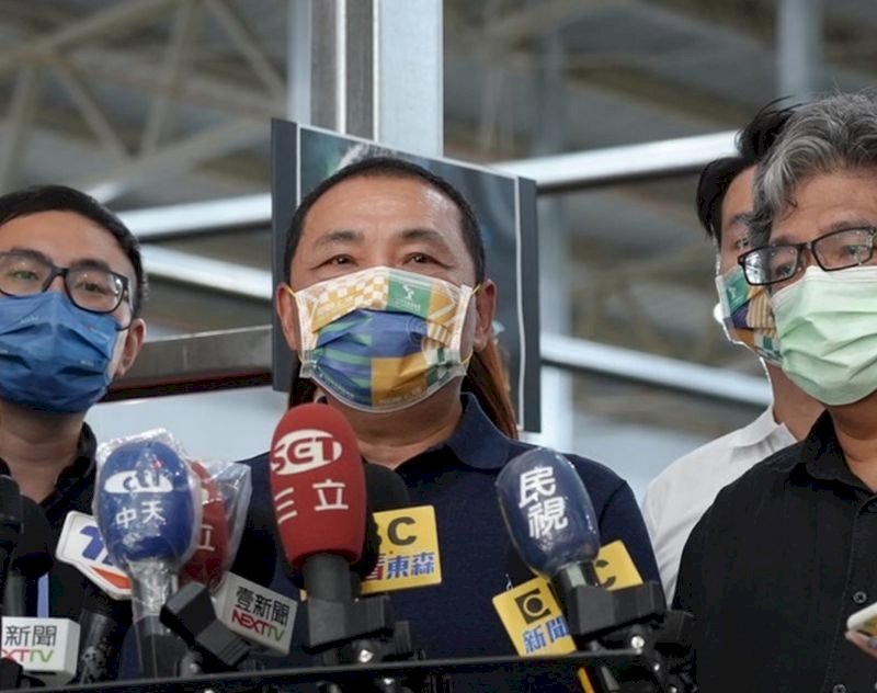 戶外戴口罩擬鬆綁 侯友宜:防疫優先、鬆綁其次