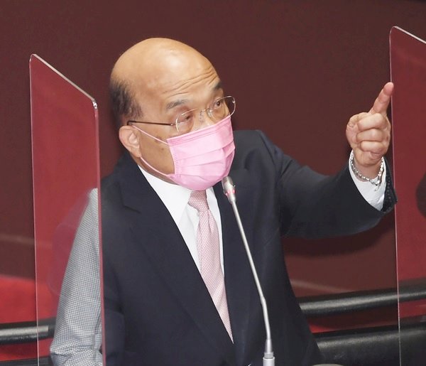 疫苗不良反應900多件申請審議 蘇揆允加派人力護民眾權益
