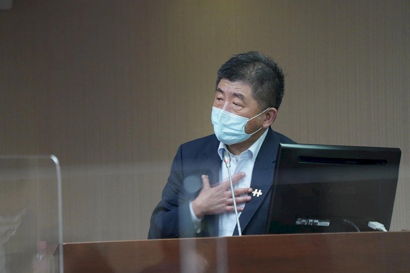 衛福部心理及口腔健康司將心理與口腔健康合併設置,長年遭專家詬病此舉造成台灣缺乏國家級心理健康政策。衛福部長陳時中14日在立法院表示,心口分家已經在進行中,預估過年前設置心理健康司。中央社記者徐肇昌攝 110年10月14日 (圖:中央社)