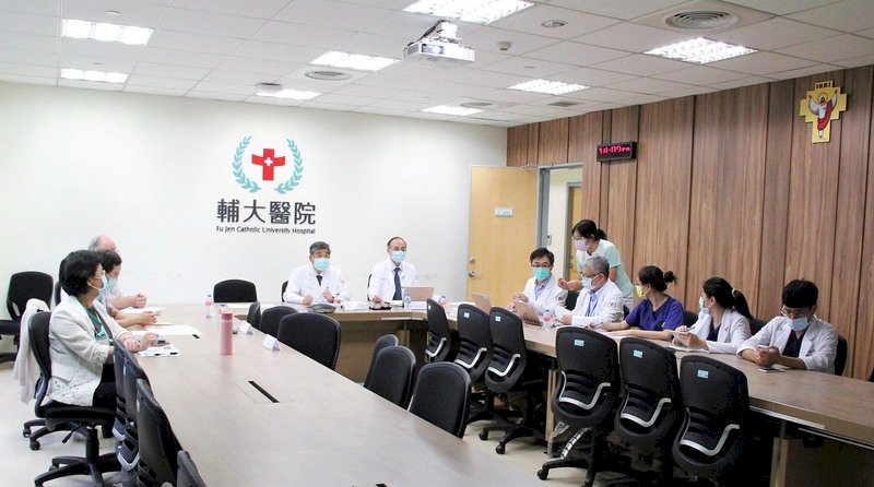 台梵醫療合作 輔大醫院與梵蒂岡兒醫首辦會談