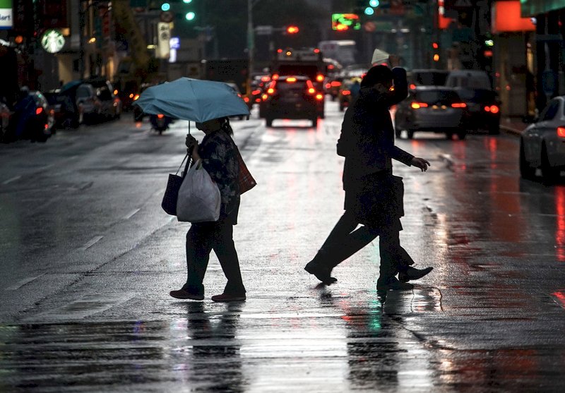 北海岸宜蘭雨勢大 中南部日夜溫差逾10度