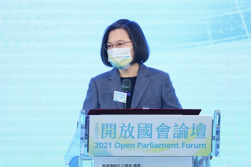 開放國會論壇登場 總統：台灣位處民主防線最前線 願與各國共同捍衛