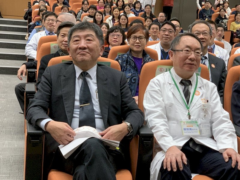 陳時中:高端獲國際認證機會高 不排除列入第3劑