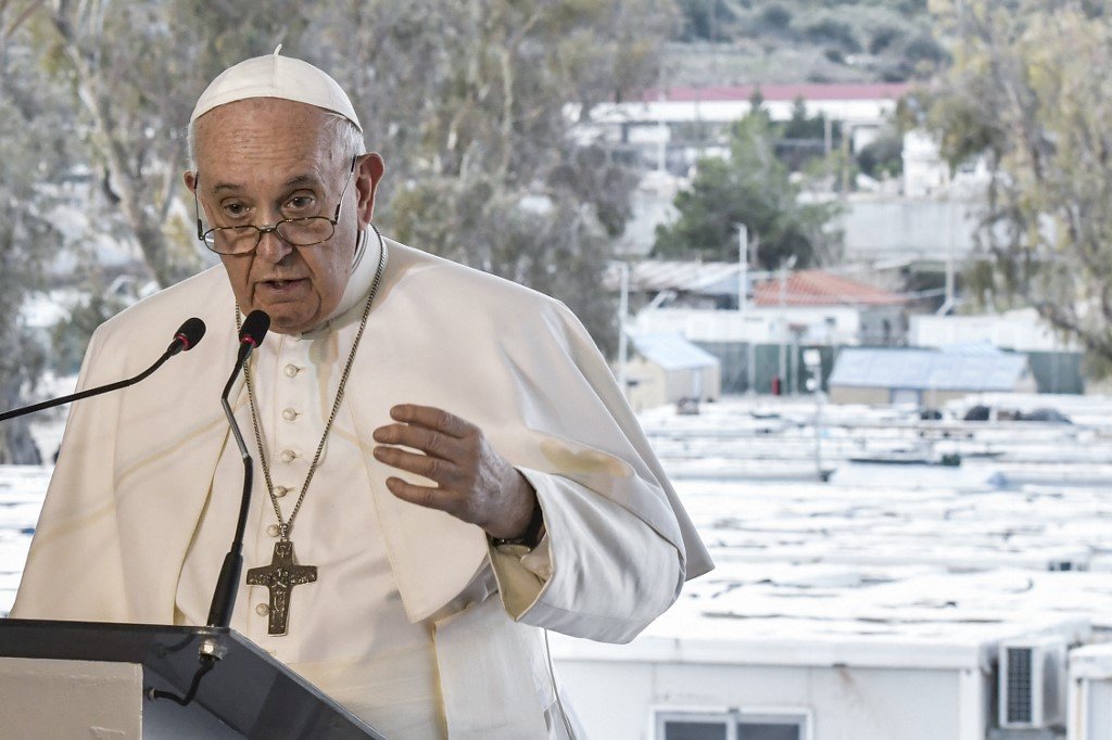 教宗訪希臘愛琴海島嶼 指移民被忽視是「文明船難」