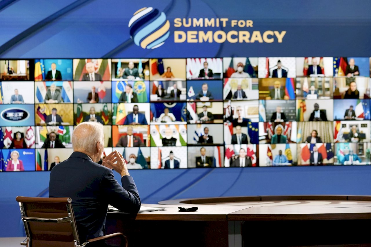 民主峰會登場 拜登：復興民主是時代的挑戰