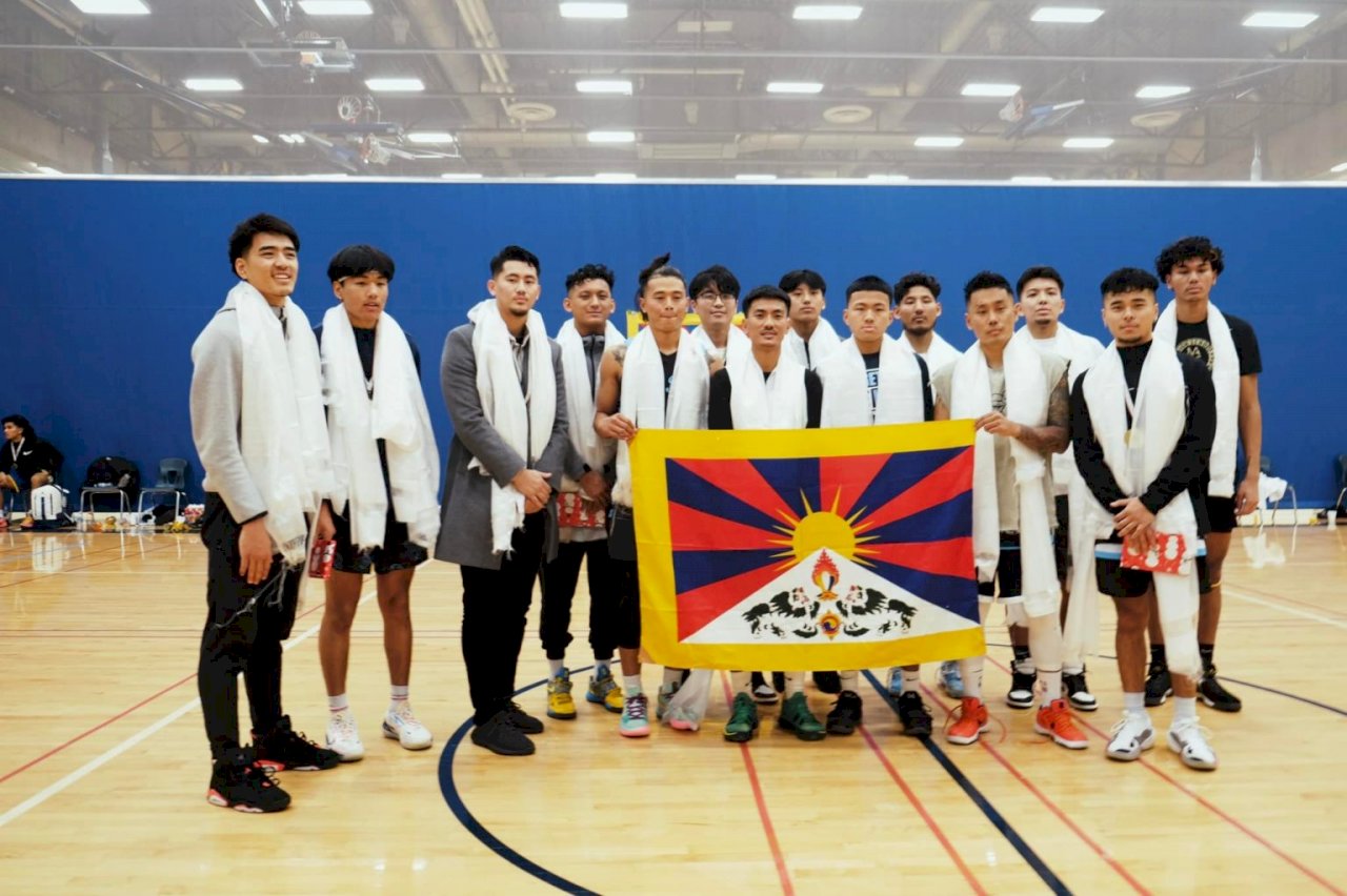 藏裔籃球隊選拔   NBA球星坎特現身加油