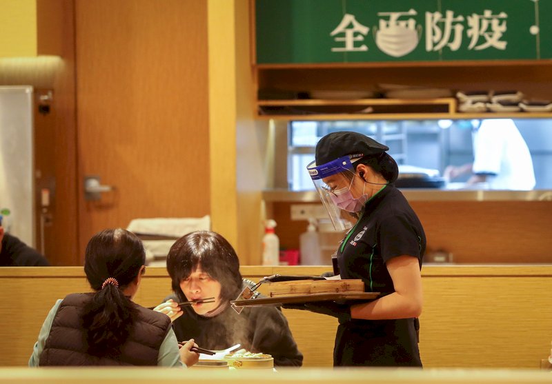 餐飲業回神 Q1餐飲營收登歷史新高