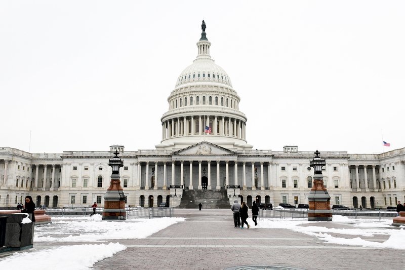 美國會達成短期預算協議 避免聯邦政府關門