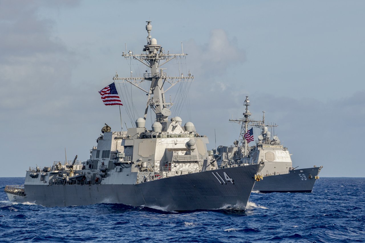 中國智庫推特:美驅逐艦行經台灣海峽