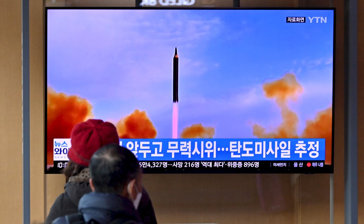 南韓軍方：北韓發射不明飛行體