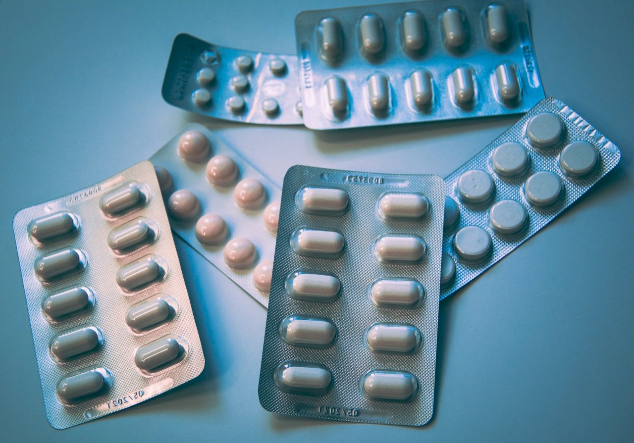 經濟危機衝擊 斯里蘭卡調高常用藥品價格40%