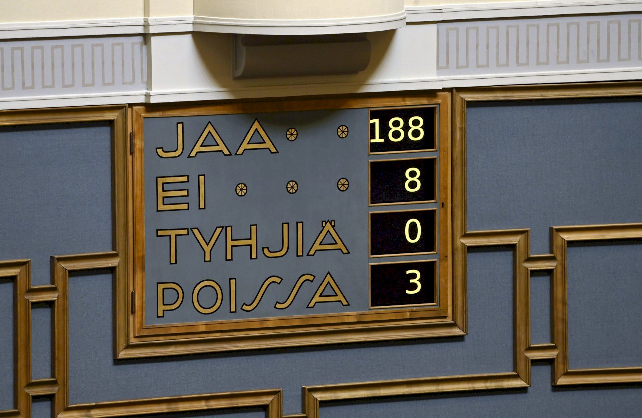 芬蘭加盟北約 國會投票壓倒性票數通過