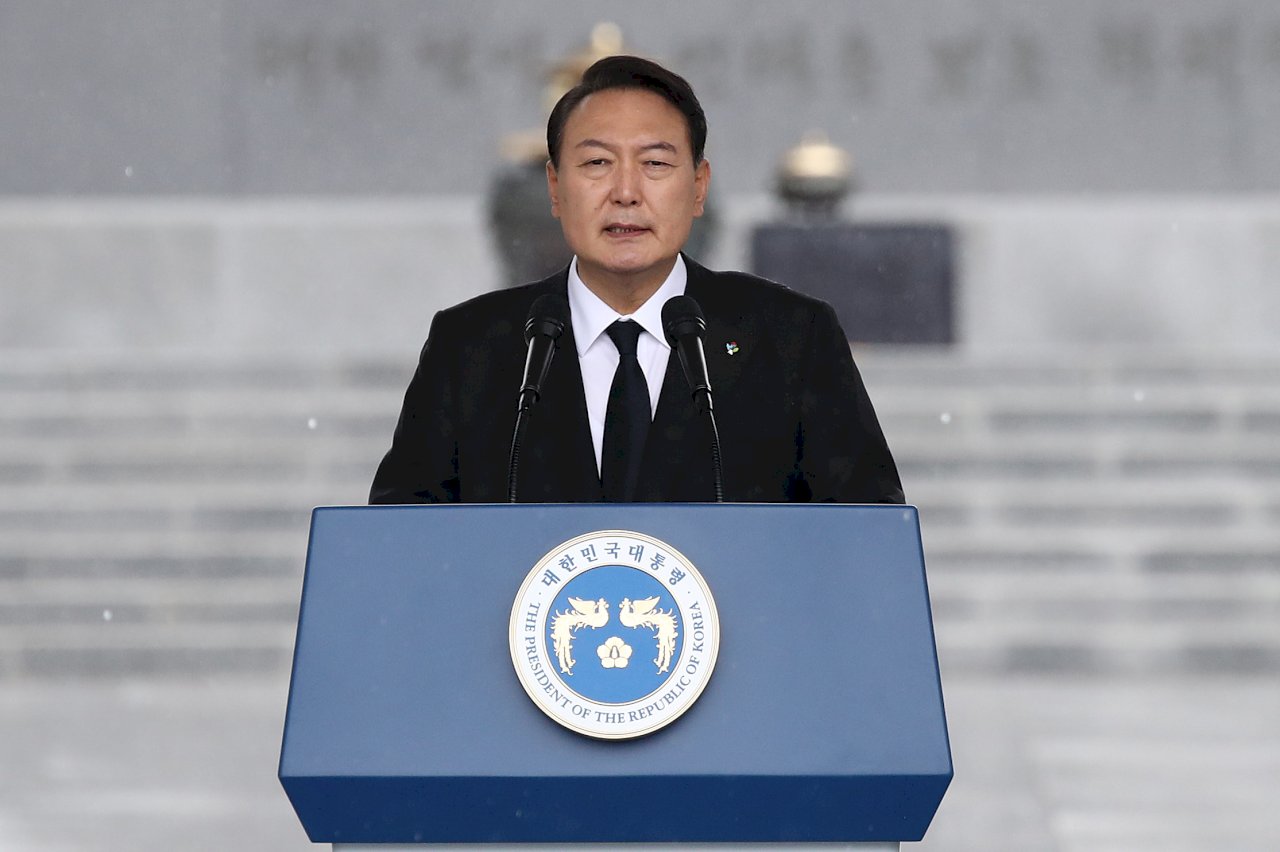 南韓總統將赴日使館悼念安倍 另派代表團赴日參加追悼會