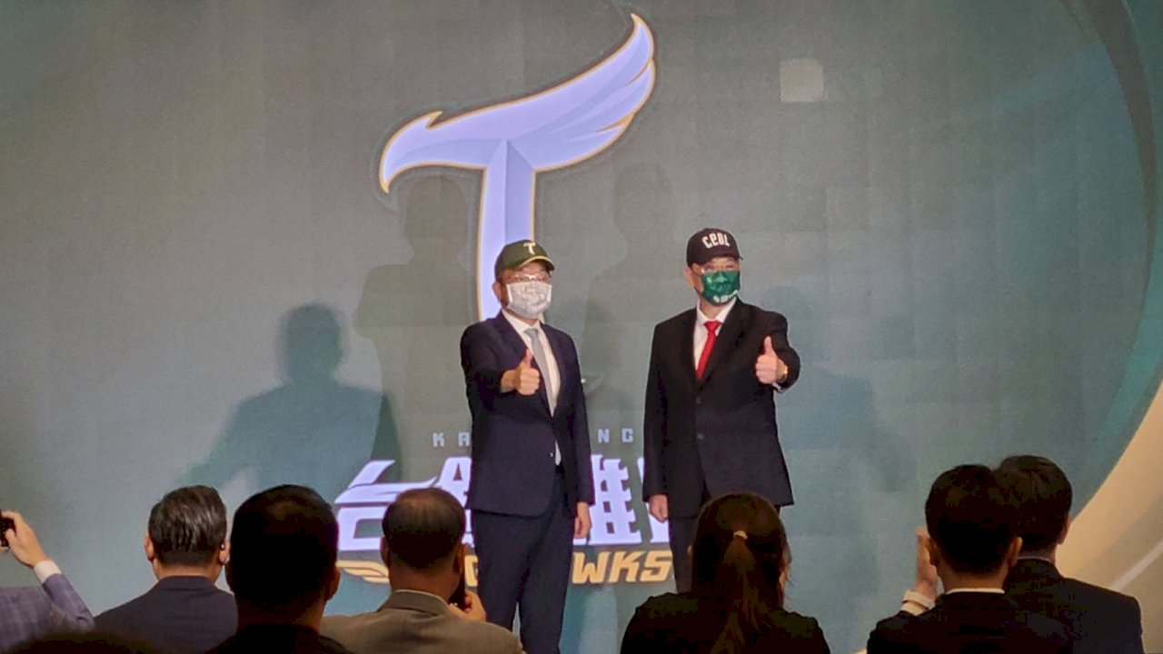 中職第六隊台鋼雄鷹LOGO曝光 林振賢任統籌教練