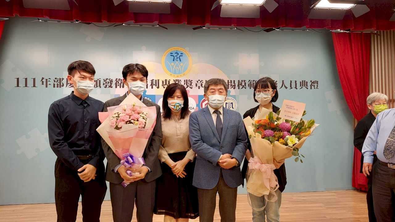 陳建仁：陳時中能為國家做更好貢獻 盼民眾支持