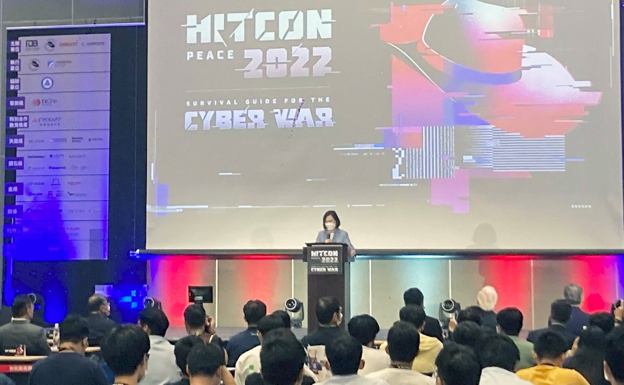 中國軍演加資訊戰  總統：數位發展部將統合因應