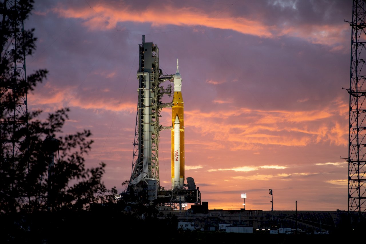 技術問題排除 NASA登月火箭3日發射