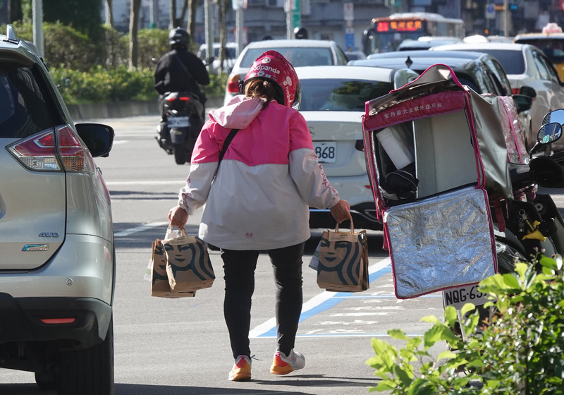 消費習慣改了  逾6成餐飲提供外送成常態