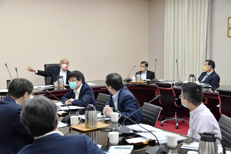 中國防疫大鬆綁 蘇揆：小三通調整一併考量