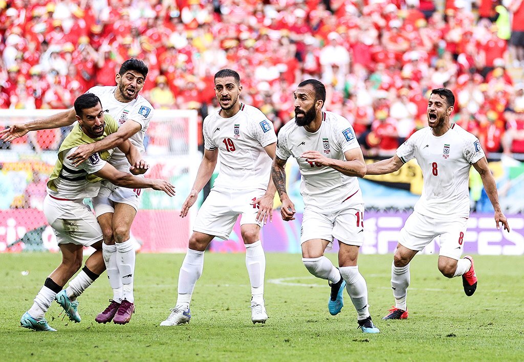 世界盃／伊朗最後補時連進2球 2:0擊敗威爾斯