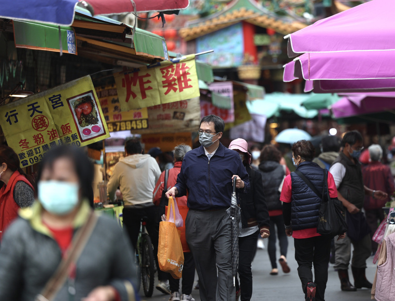 台港行街市 行出不一樣的人情味與生活習慣