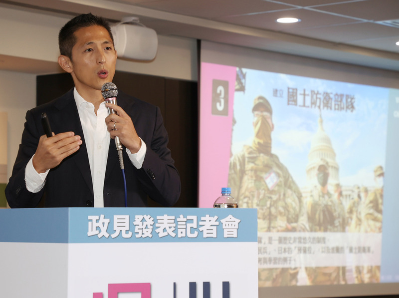 吳怡農主張改革軍訓內容 適度延長役期