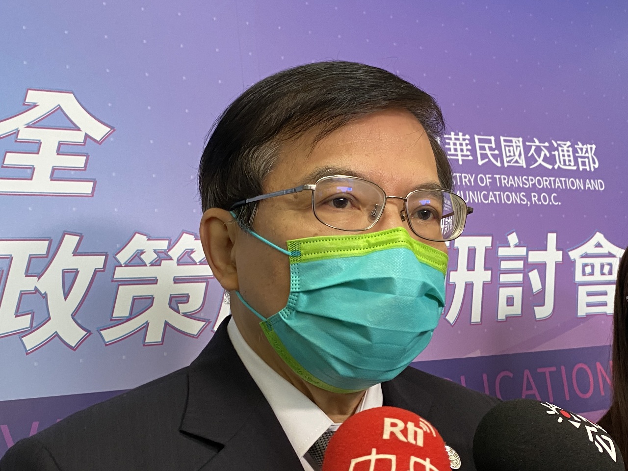台灣交通挨批「行人地獄」 交長：不禮讓行人將修法重罰