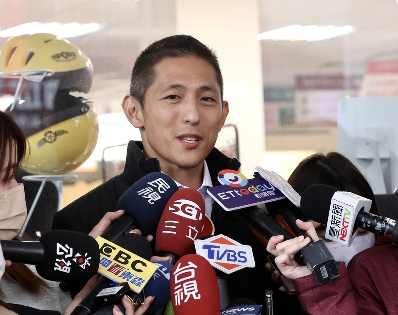 兵役延長 王鴻薇批推責給年輕人 吳怡農盼備戰嚇阻戰爭