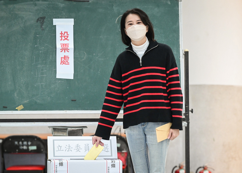 完成投票 王鴻薇：若當選會擴大服務