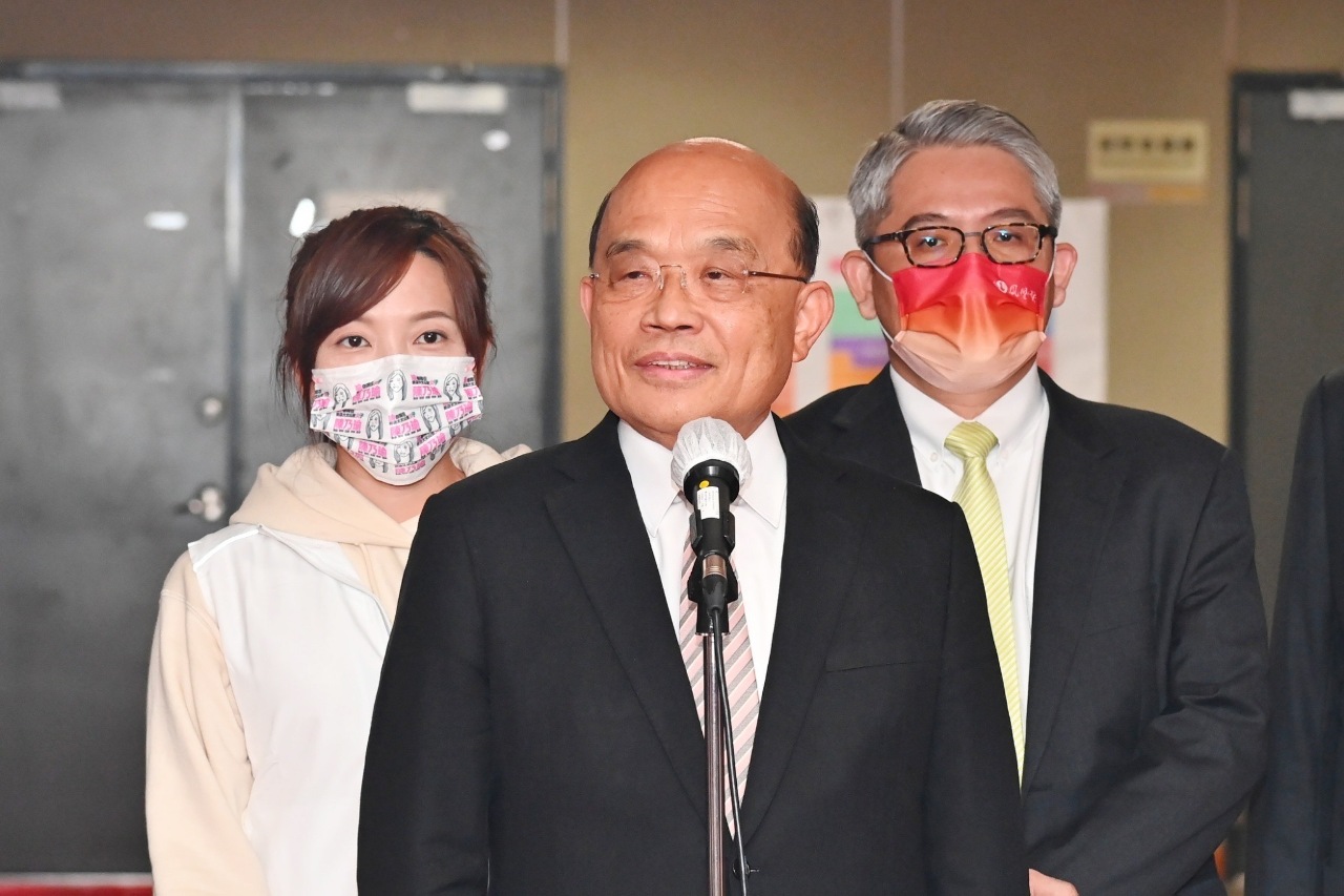 挨批撒幣救官位 蘇揆：重大政策不能延誤