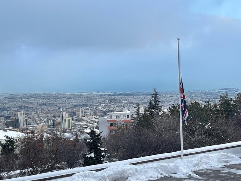土耳其強震英首相電話慰問 駐土大使館降半旗哀悼