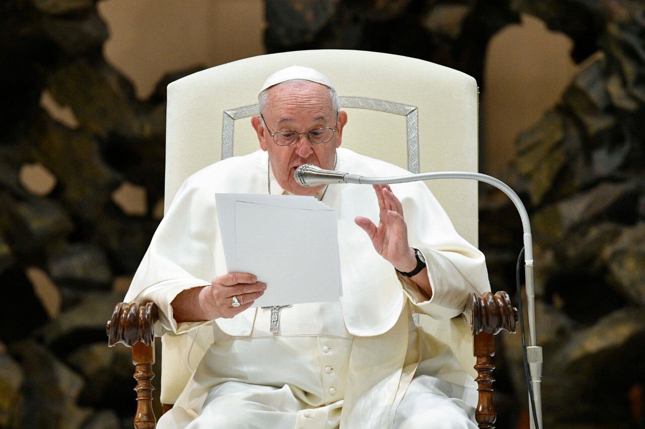 梵蒂岡：教宗26日因發燒未接見訪客